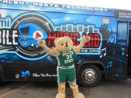 SAM hosts "Reading with Wheezy" and tours the Music Mobile Lab in Greenville.
